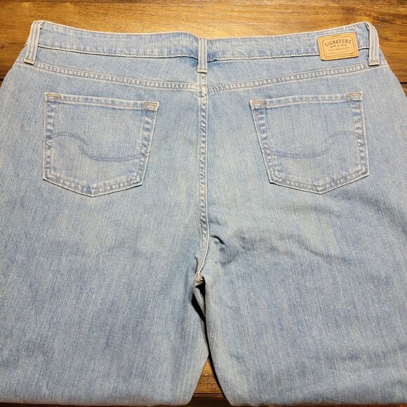 Levi Strauss Signature Low Rise Bootcut Light Blue Denim - Size Misses 18 Medium - Picture 4 of 6